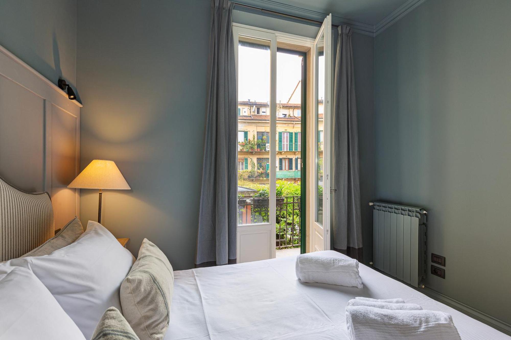 Luxury Terrace In The Center Of Garibaldi Train Station Brera Apartment Mailand